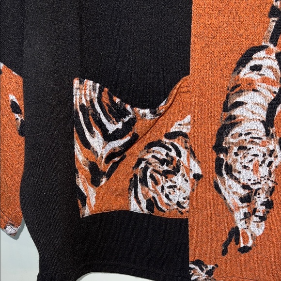 Joseph Ribkoff Black and Brown Tiger Pattern Sweater NWT - Picture 3 of 8